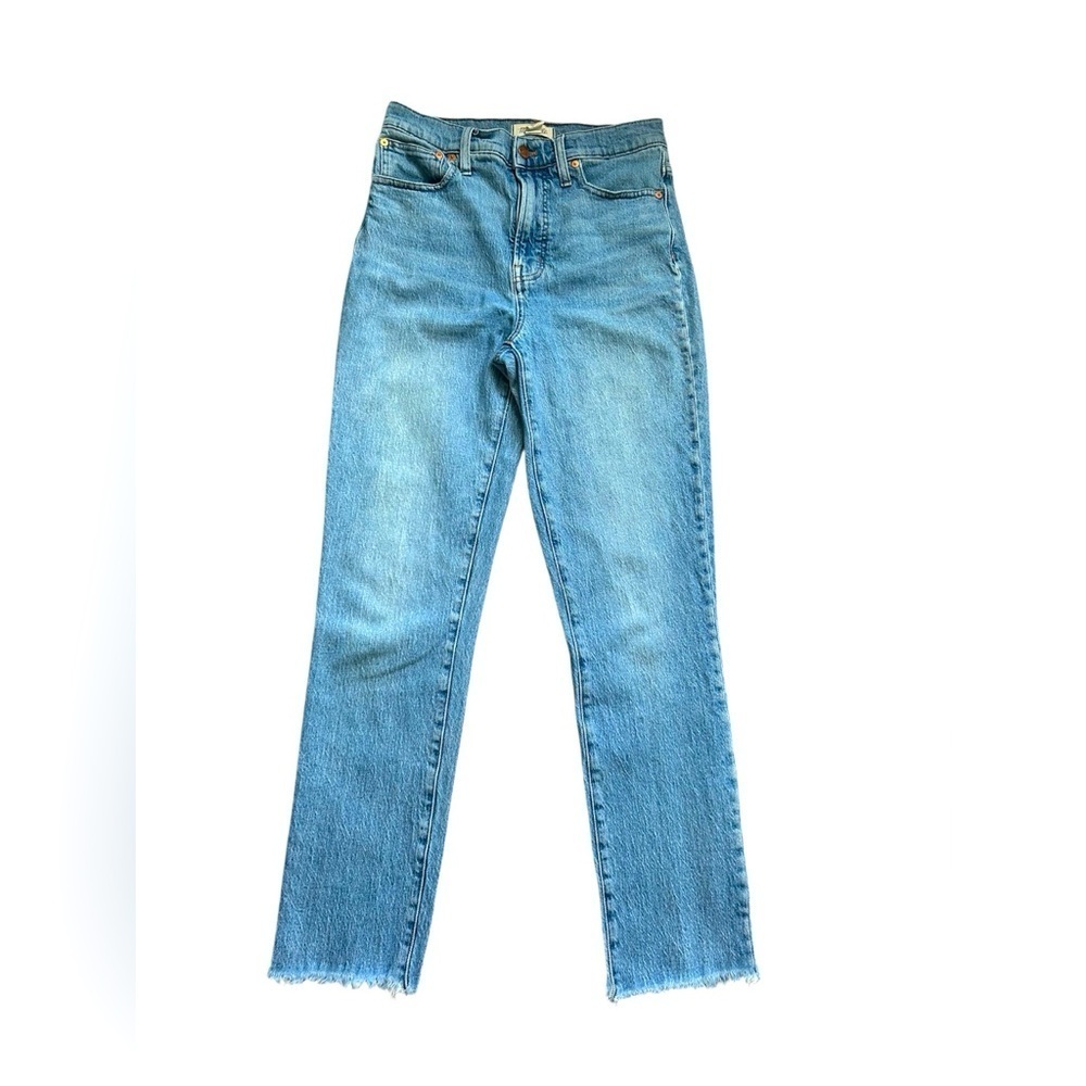 Madewell women’s high rise Mom Jeans with raw hemline Size 28Tall